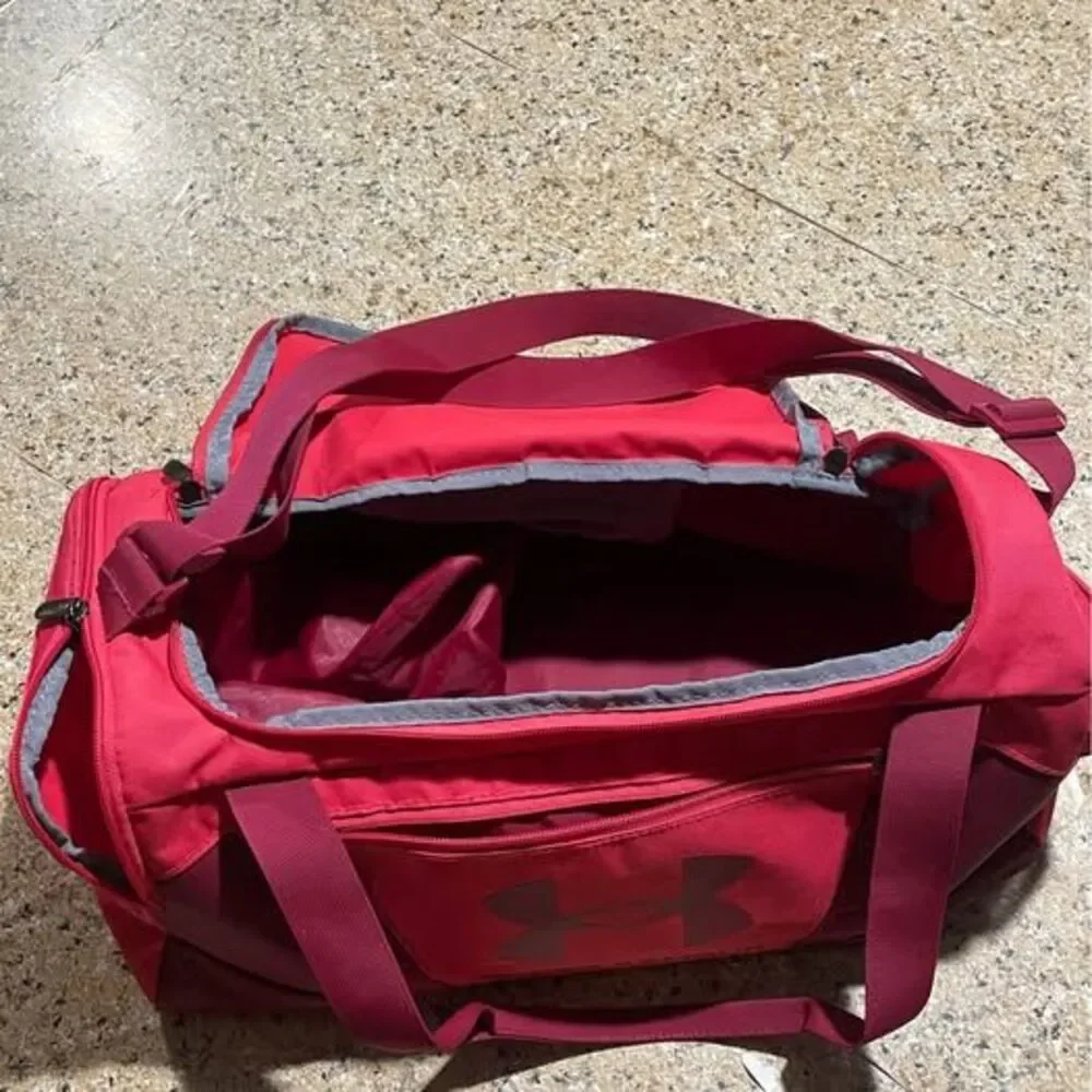 Under Armour women Gym duffel bag